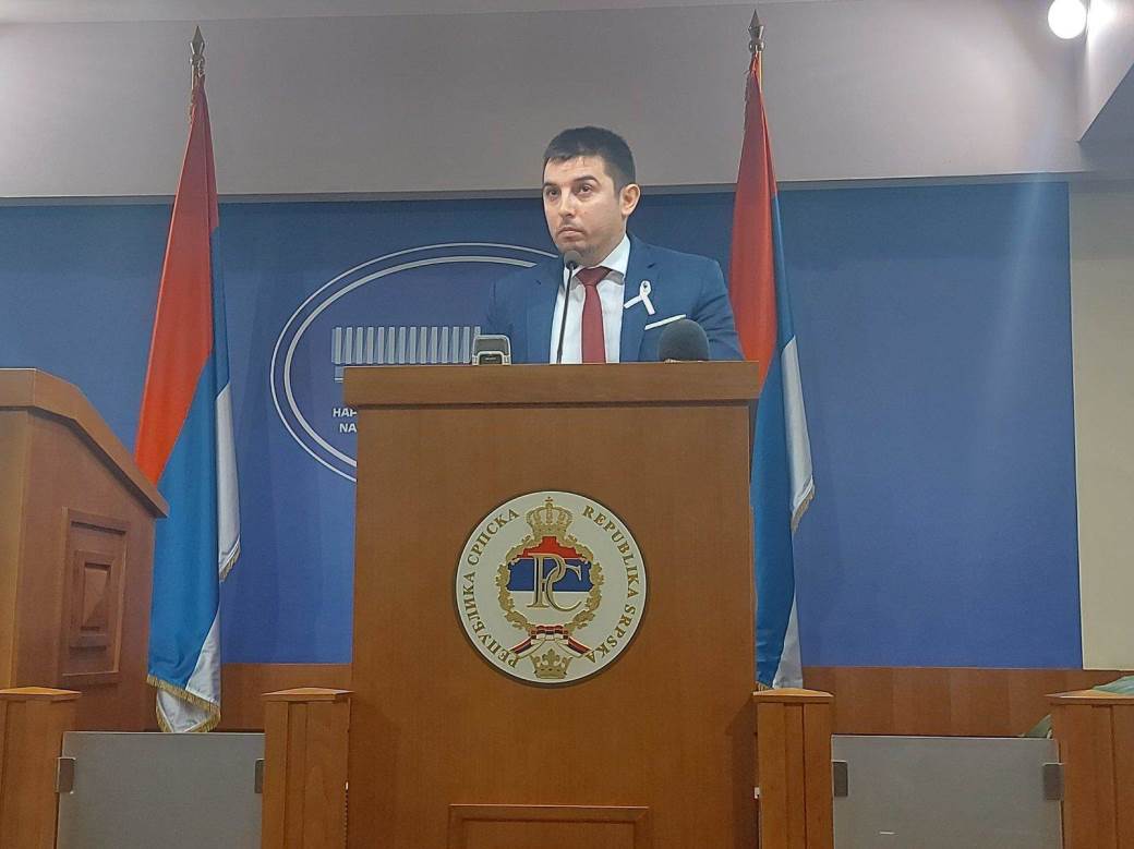 Denis Šulić Denis Šulić
