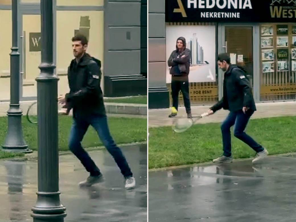  Novak-Djokovic-igra-tenis-na-ulici-u-Beogradu 