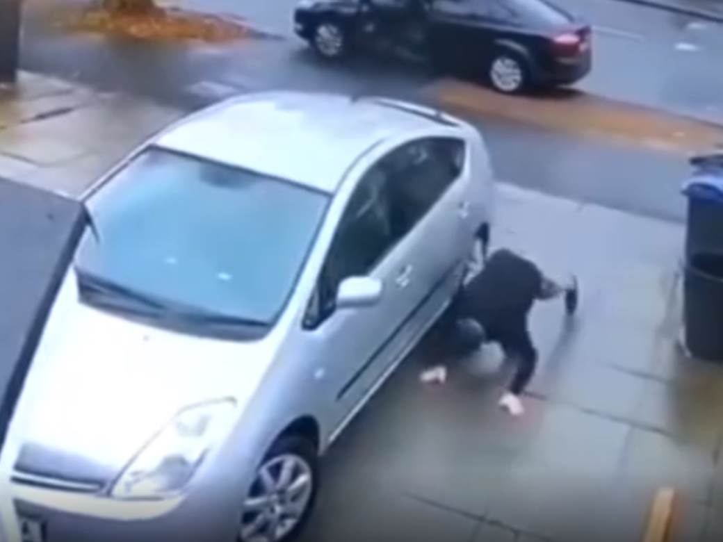  Ako vidite flašu između točka i blatobrana, čuvajte kola! Lopovi imaju novi trik za krađu automobila... 