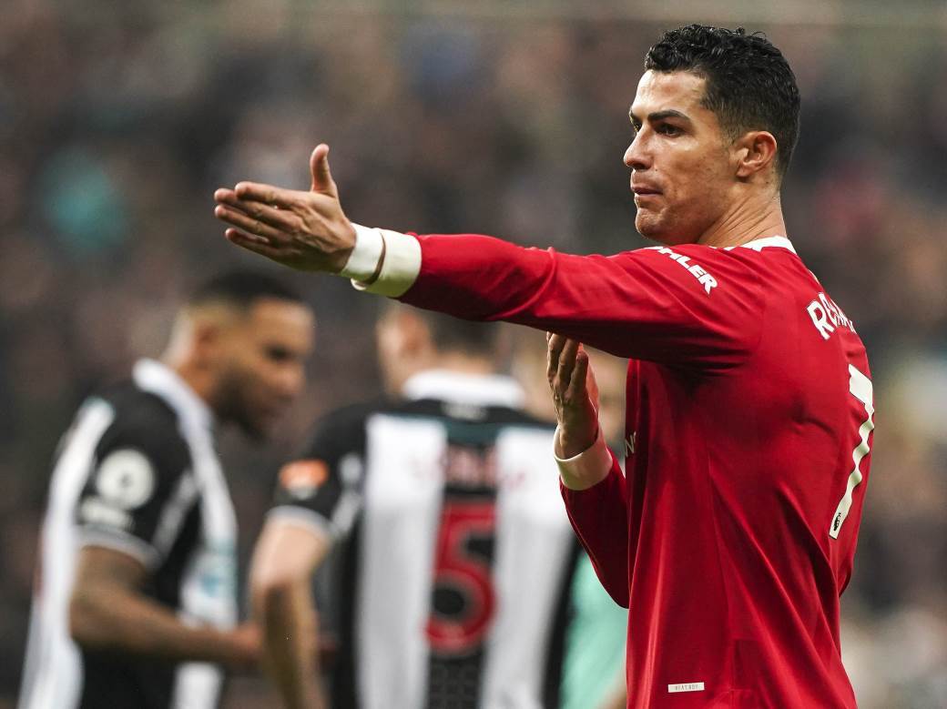  Ronaldo bijesan zbog stanja u Junajtedu 