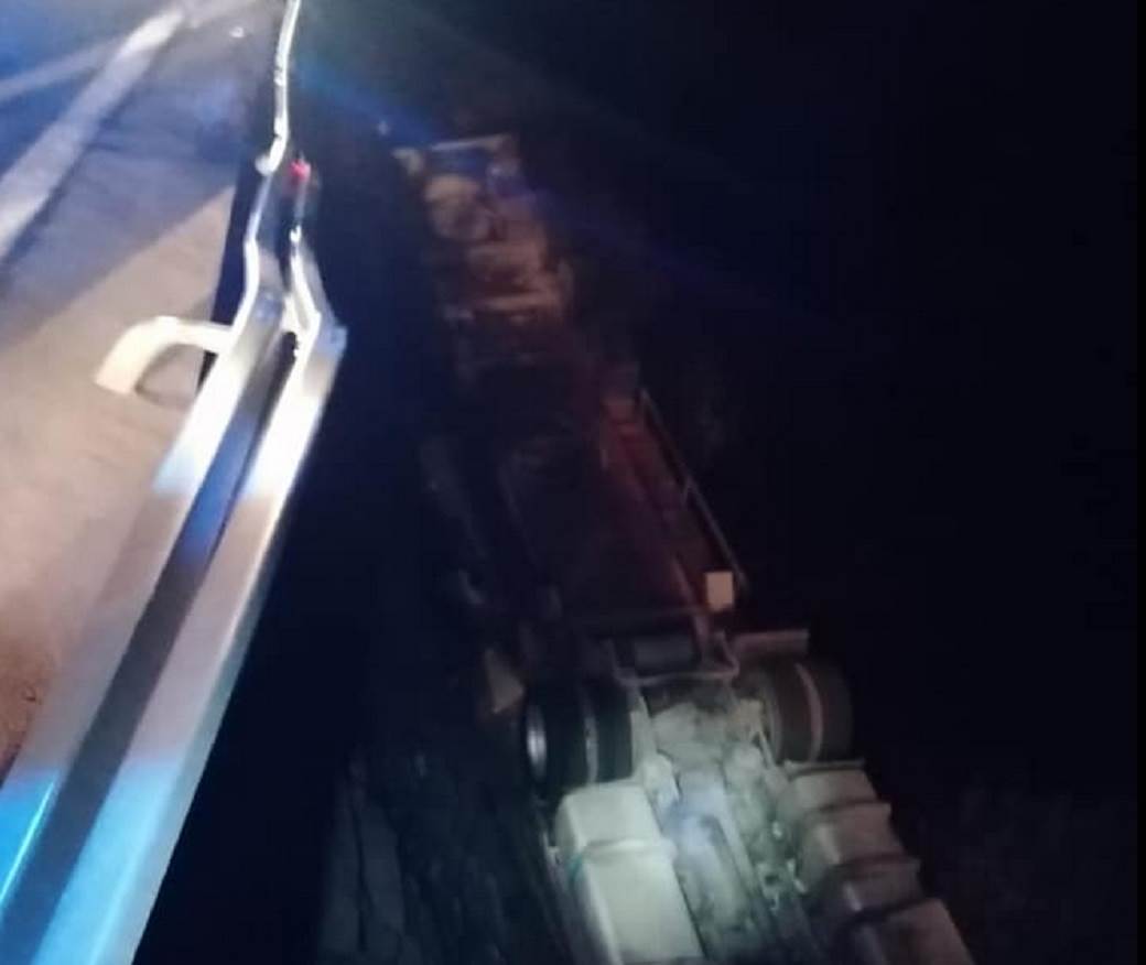  Orkanski vjetar prevrnuo kamion u provaliju: Vozač u Hrvatskoj poginuo na licu mjesta 