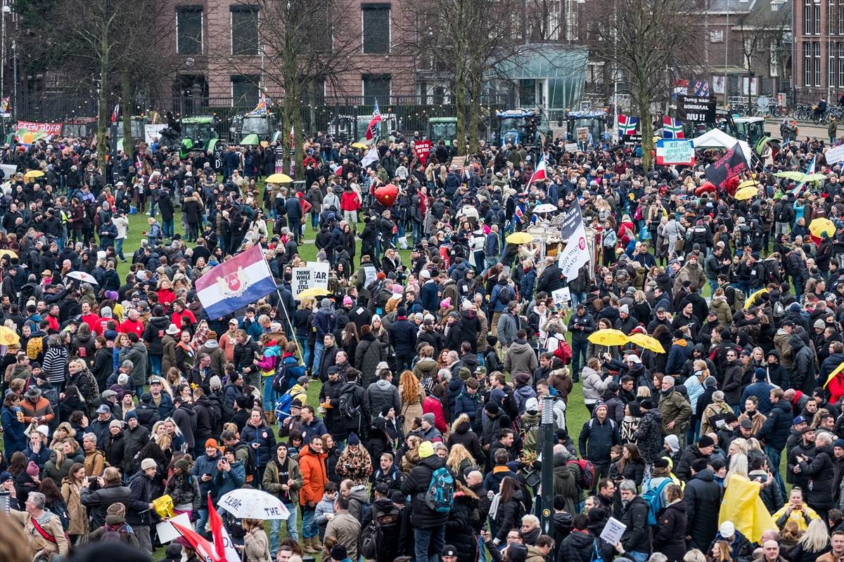  Nove kovid demonstracije u Amsterdamu zbog kovd mjera 