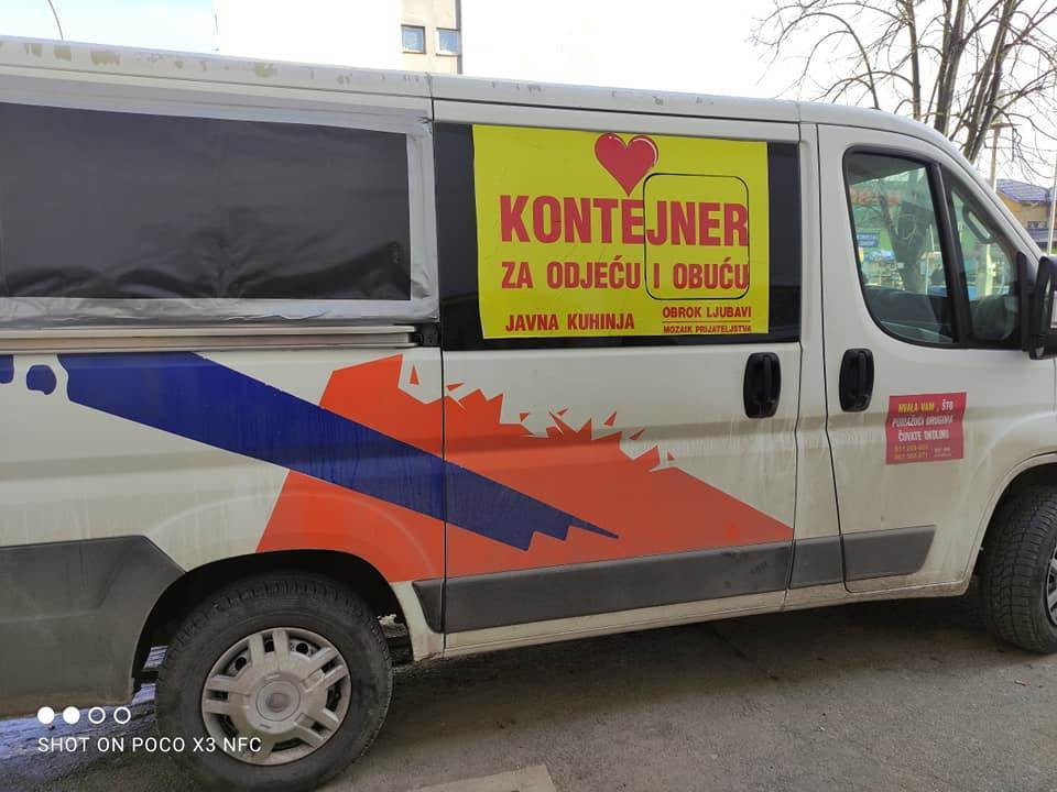  Banjaluka: Volonter "Mozaika prijateljstva" povrijeđen tokom utovara namještaja  