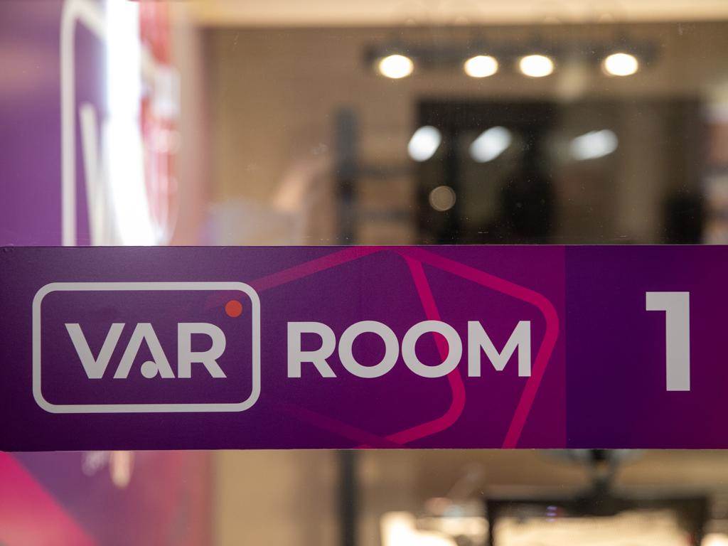  Sporan penal na meču Lion Avr 