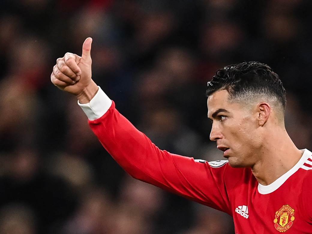  Ronaldo zarađuje pola miliona evra od fejk profila! 