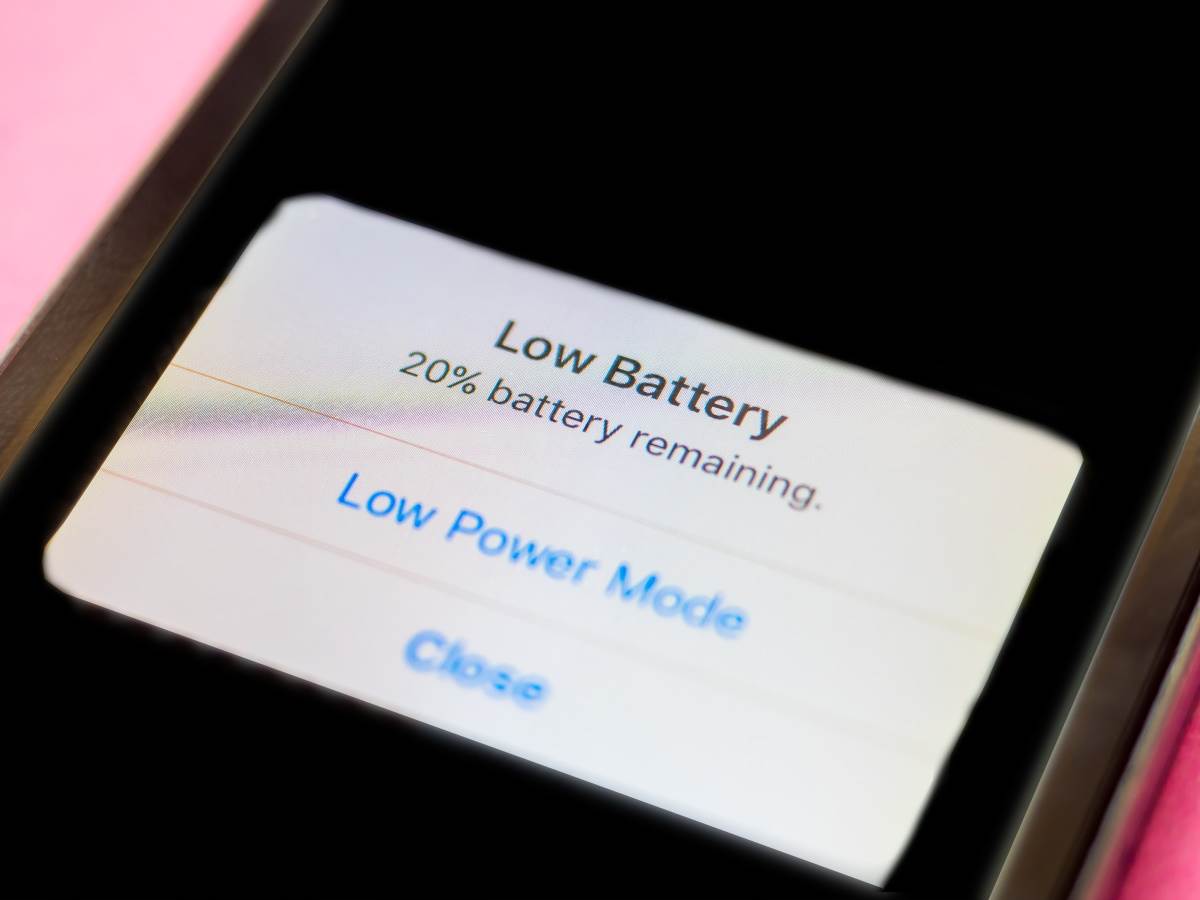  Apple priznao iOS 15 4 ipak brze trosi bateriju 