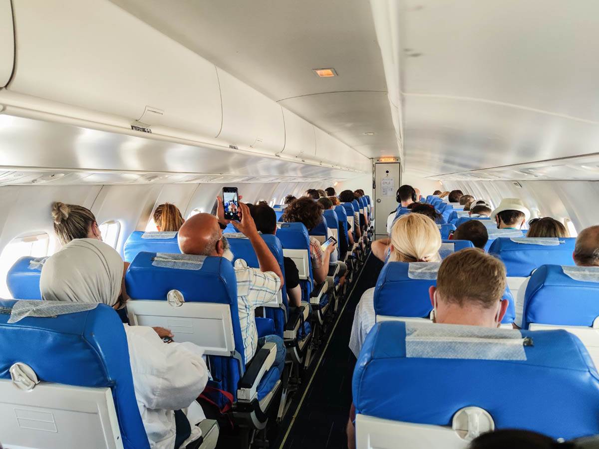  Situacije zbog kojih će vas izbaciti iz aviona 