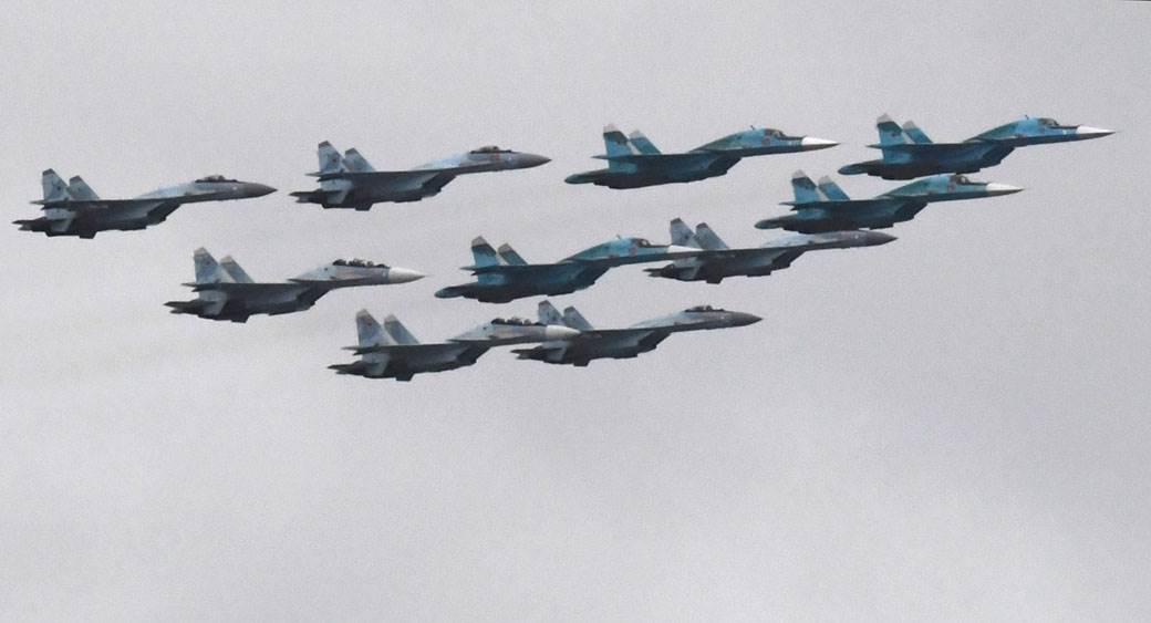  Jermenija poslala avione Rusiji 