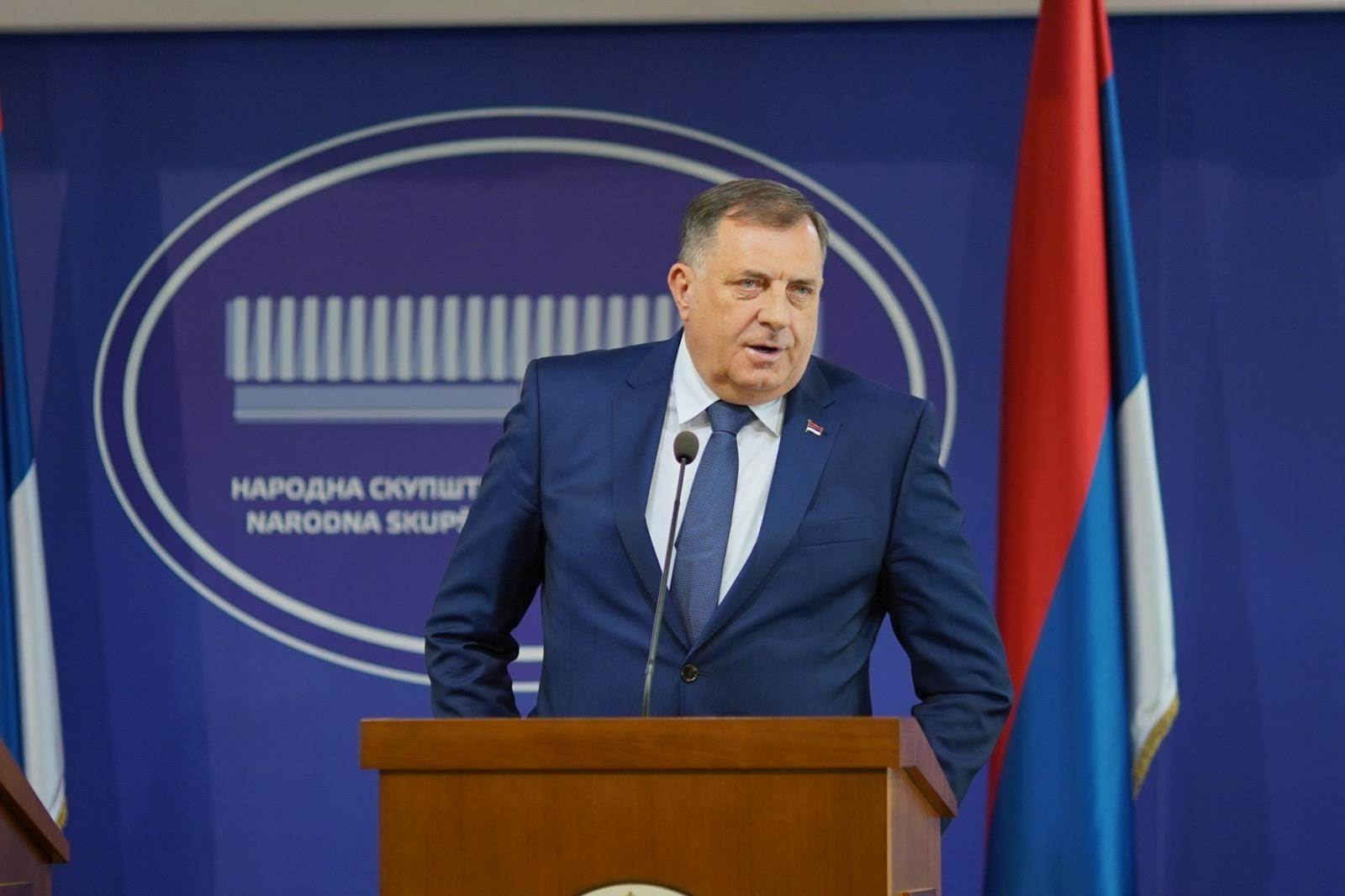  Milorad Dodik 