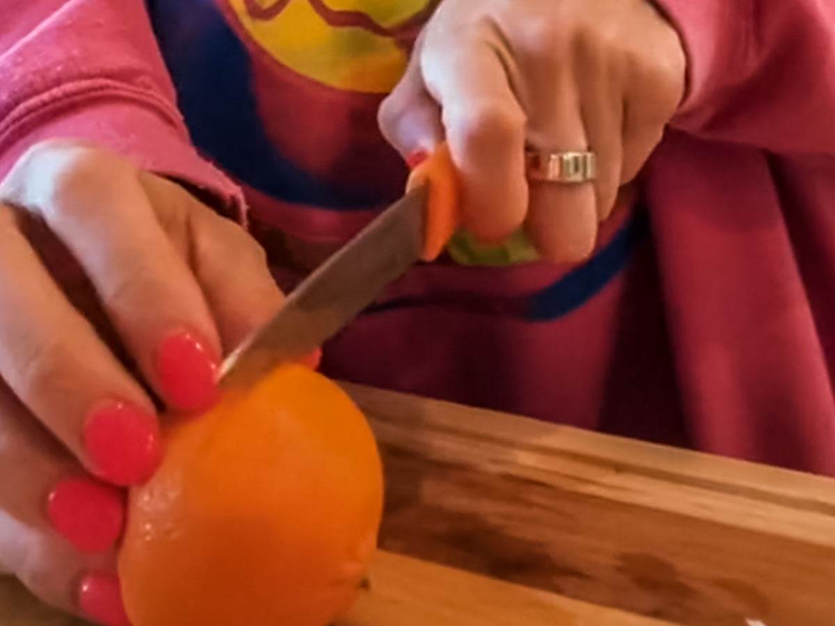  Najlakši način da očistite narandže 