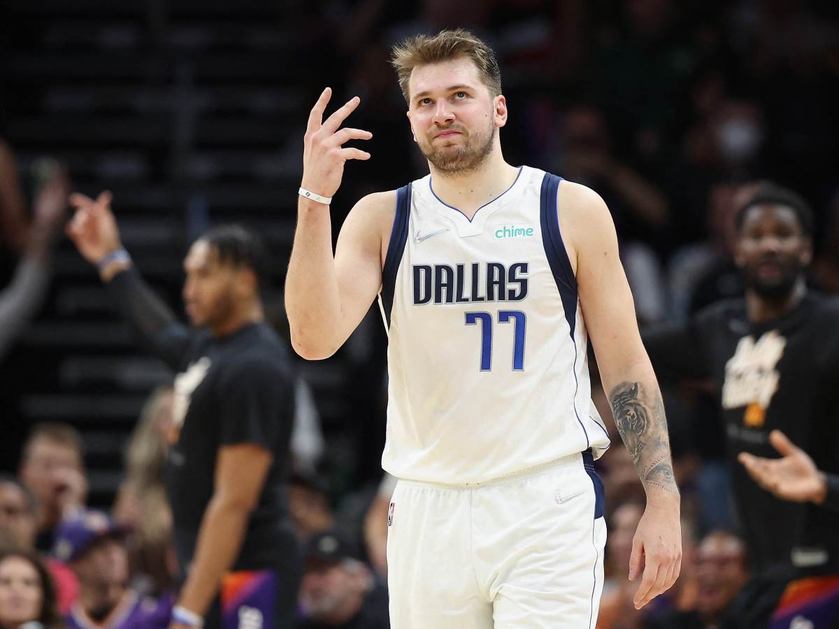 Luka Dončić ponovio ono što je uradio Čemberlen prije 60 godina Luka Dončić ponovio ono što je uradio Čemberlen prije 60 godina