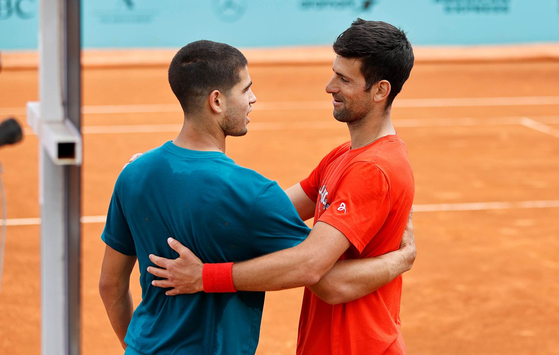  Novak-Djokovic-i-Karlos-Alkaraz-treniraju-na-Rolan-Garosu. 