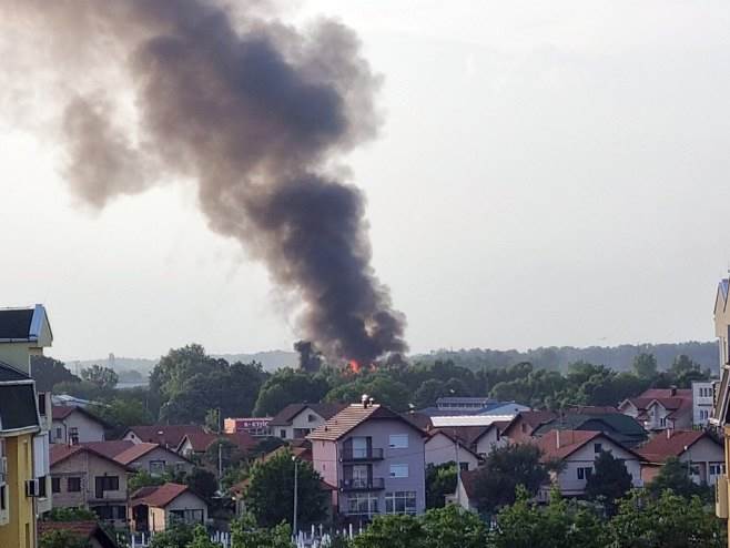  Požar u fabrici Sava Bijeljina 