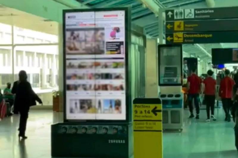  Porno filmovi na ekranima aerodroma u Riju 