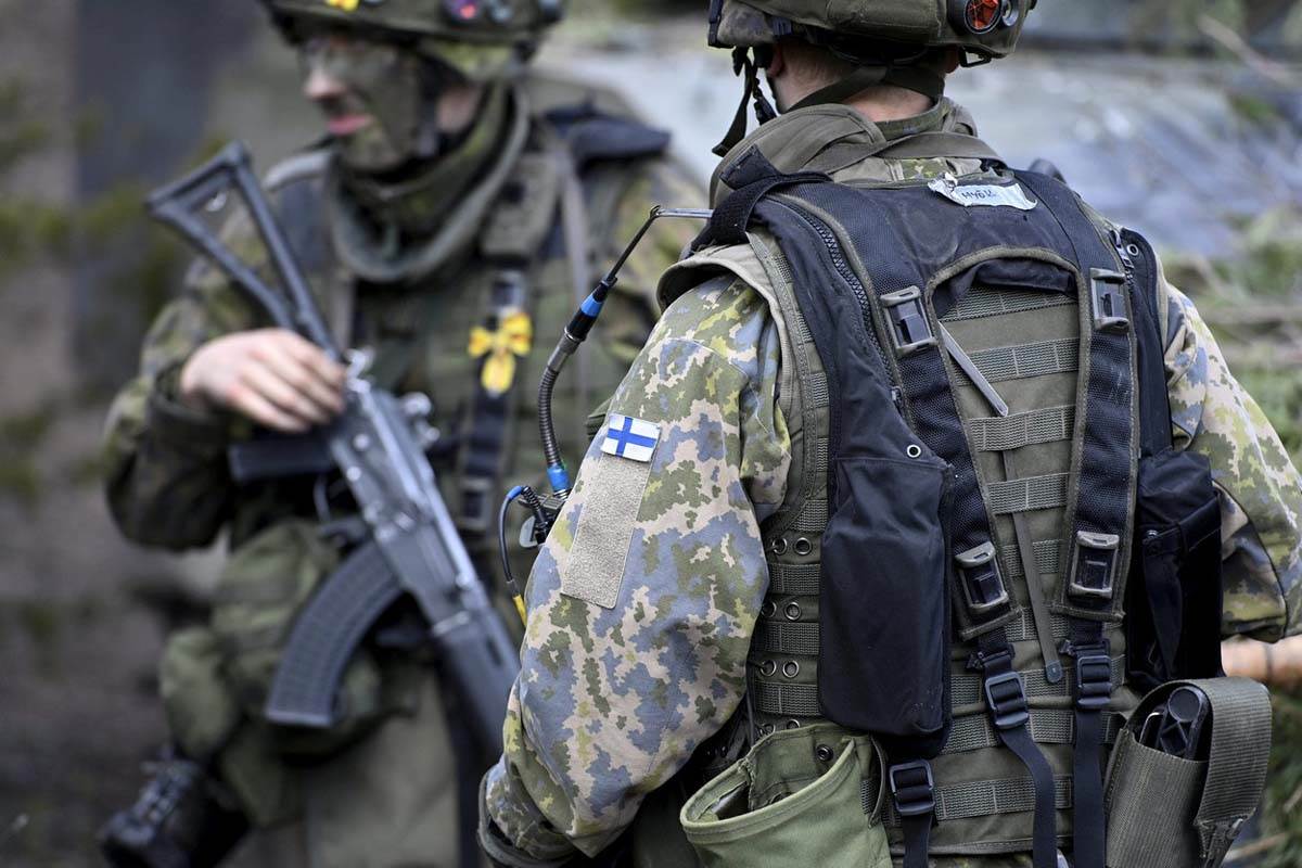  Švedska šalje oružje Ukrajini 