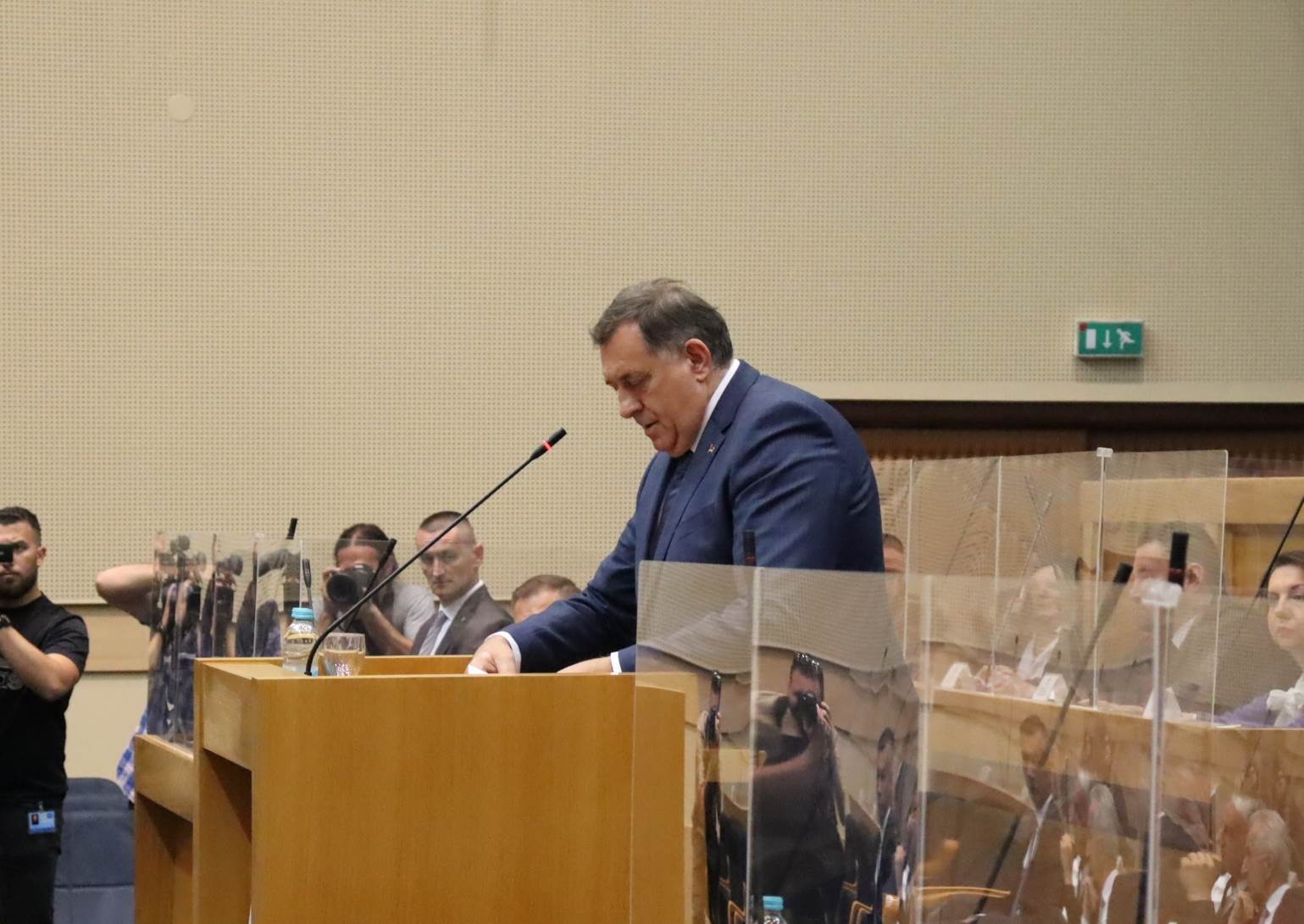  Milorad Dodik na posebnoj sjednici o njemačkom ambasadoru 