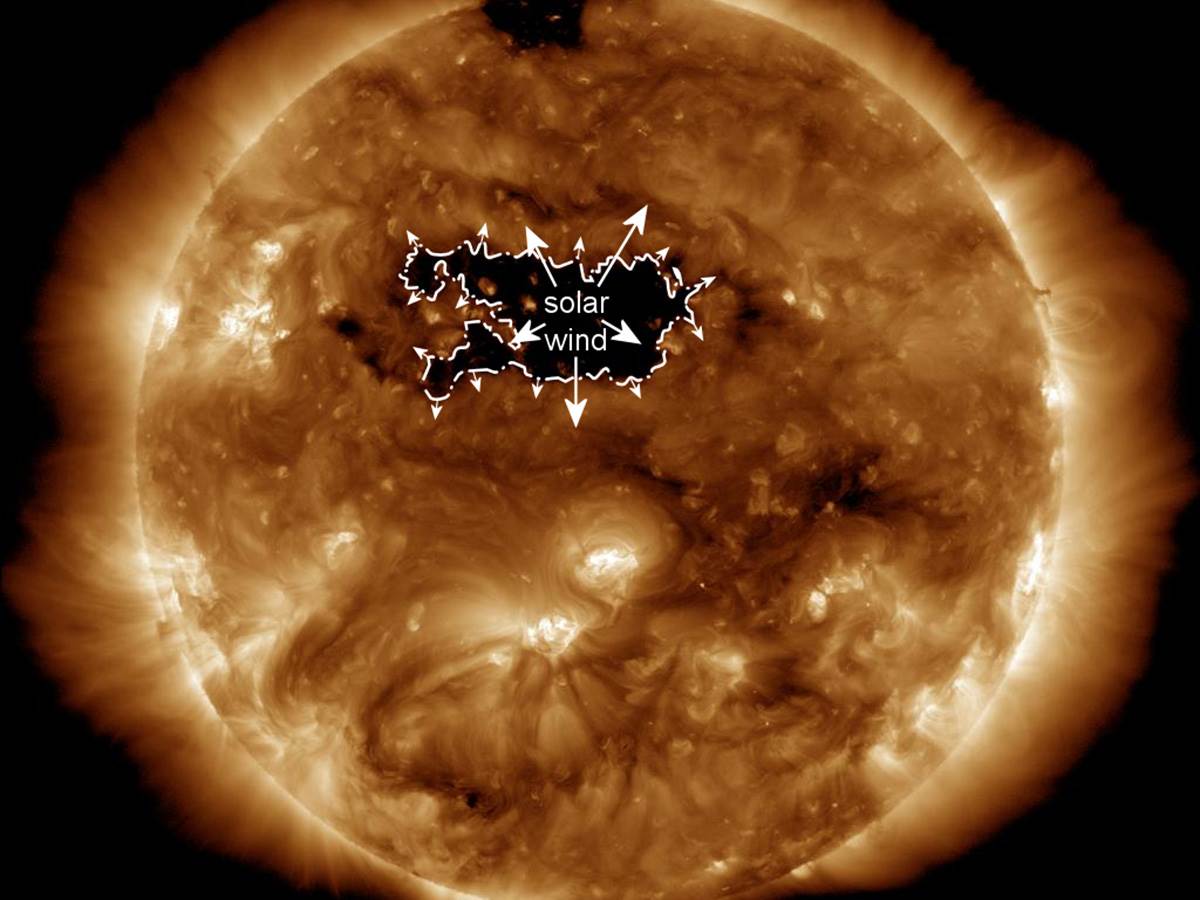 Solarna oluja će sutra pogoditi Zemlji Solarna oluja će sutra pogoditi Zemlji