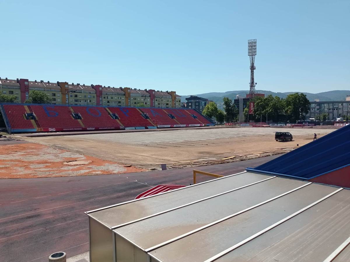  Dragan Šarac: Rekonstrukcija Gradskog stadiona u Banjaluci trajaće još mjesec i po dana! 