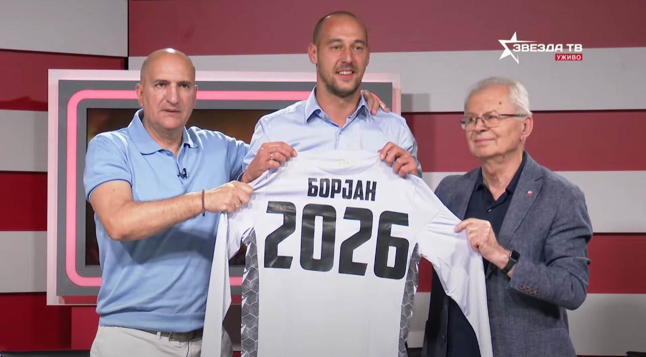  Milan Borjan nakon potpisa novog ugovora 