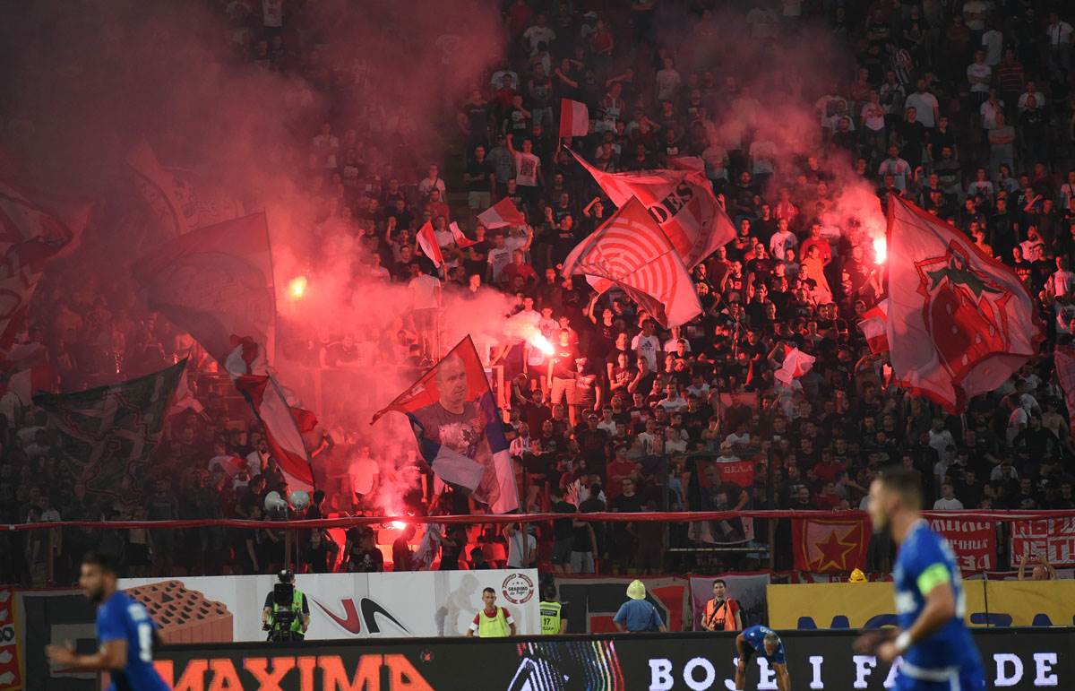 Crvena zvezda demonstrirala silu - 6:0 na Marakani! Šampion Srbije pobjegao Partizanu na sedam bodova prednosti! 