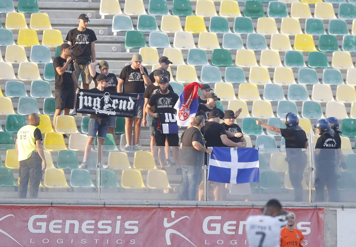  Zasto-su-navijaci-Partizana-izbaceni-sa-stadiona 
