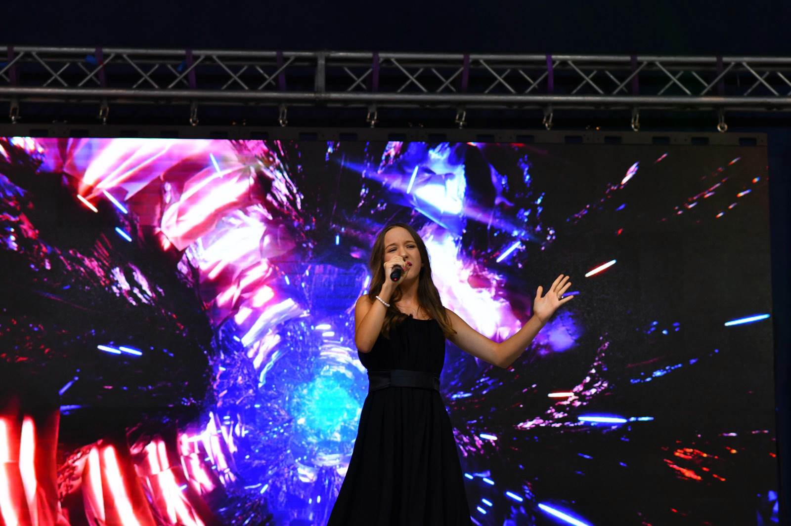  Milica Dumanovski osvojila drugo mjesto na festivalu u Strugi 