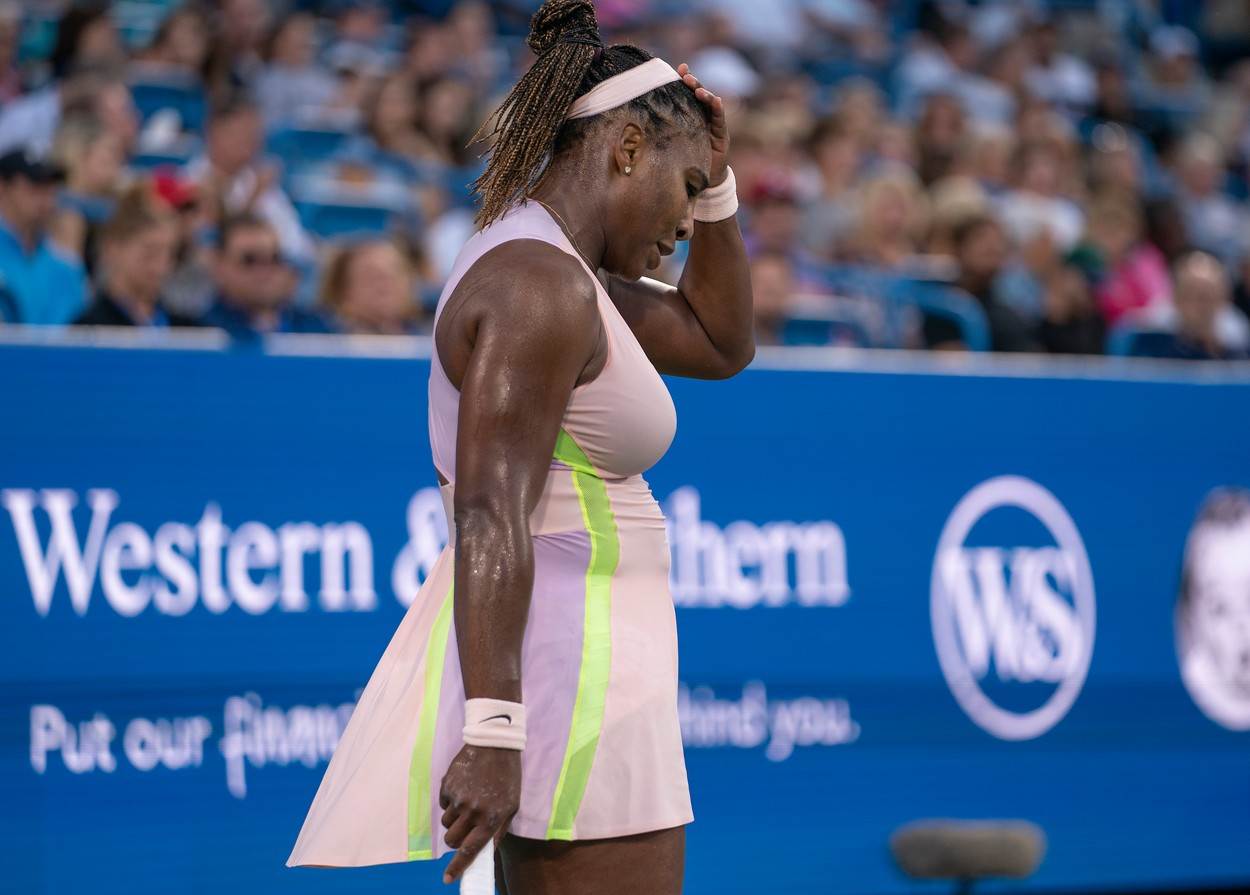  Serena Vilijams izgubila od Eme Radukanu 