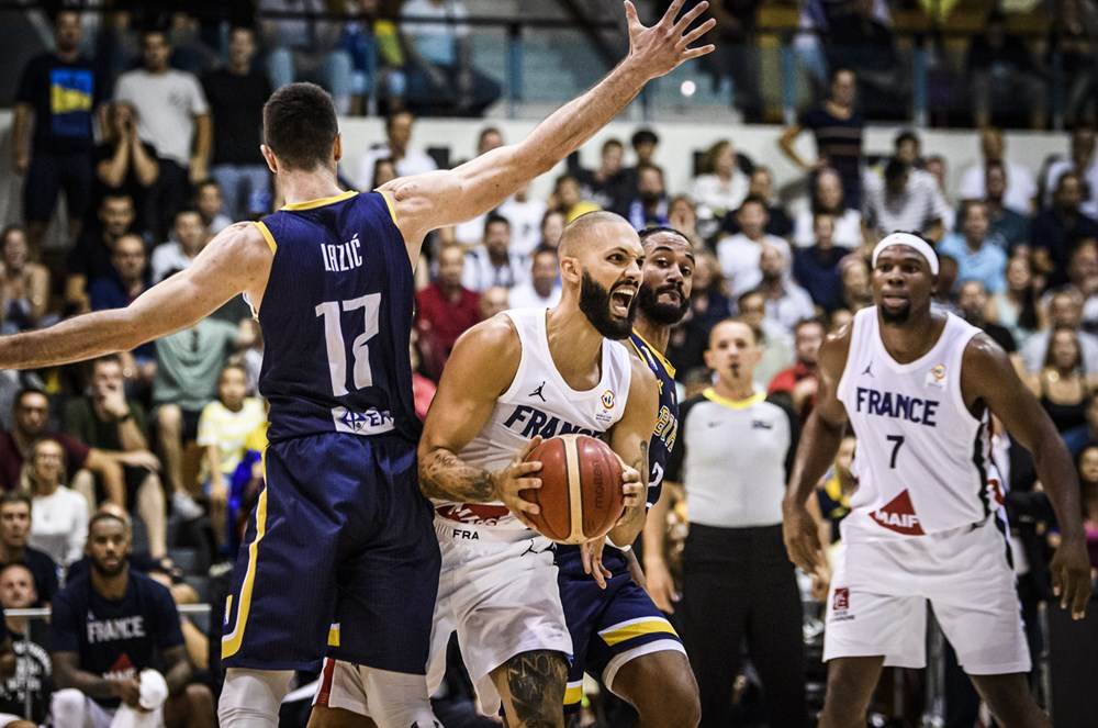  Velika pobjeda "zmajeva" – živi nada za Mundobasket! Francuska pala u Skenderiji poslije dva produžetka! 