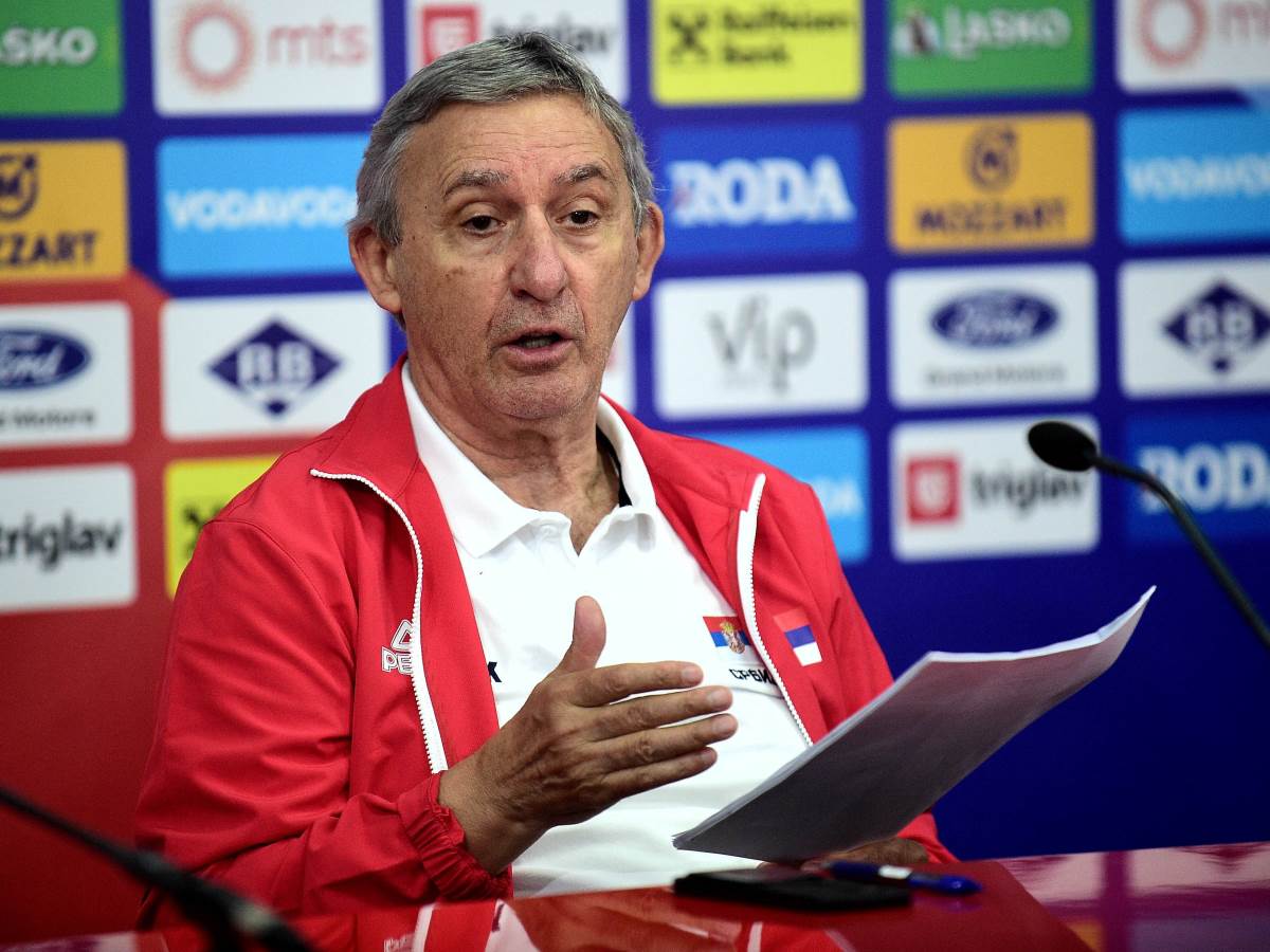  Svetislav Pešić najavio utakmicu Srbije i Italije 