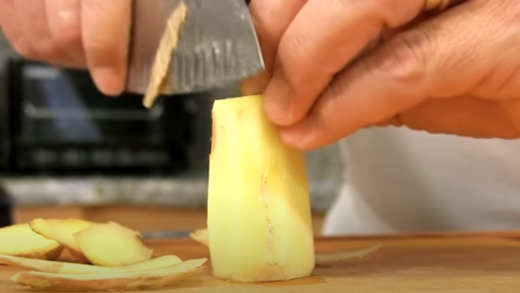  Đumbir pomaže mršavljenje  