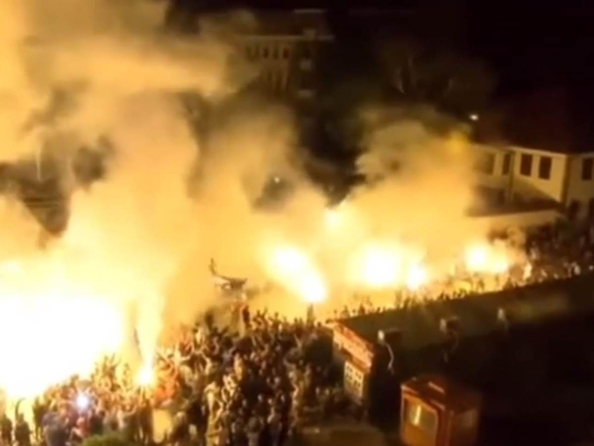  Slavlje na ulicama Novog Pazara nakon pobjede nad Radničkim 