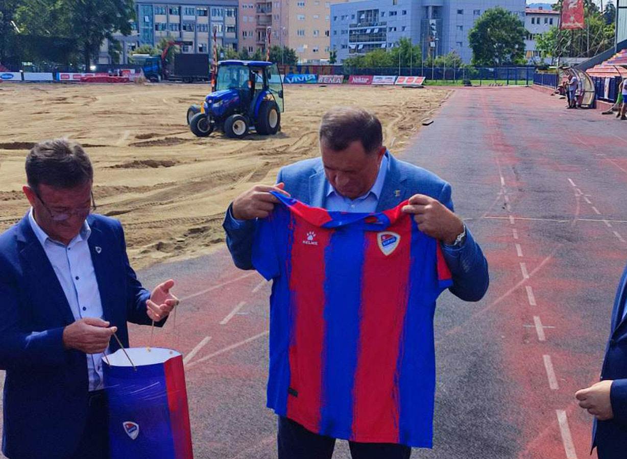  Milorad Dodik posjeta Fk BOrac 