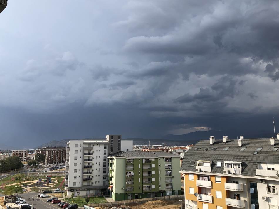  Crnu Goru očekuju obilne kiše i olujni vjetar 