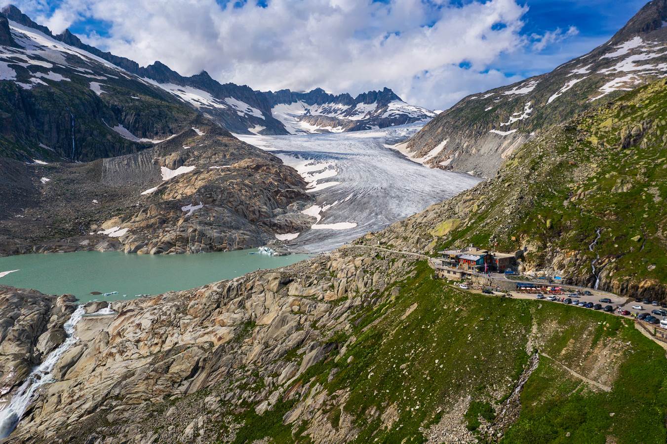  Zabrinjavajuća situacija u Švajcarskoj: Ledene sante bi mogle potpuno nestati 