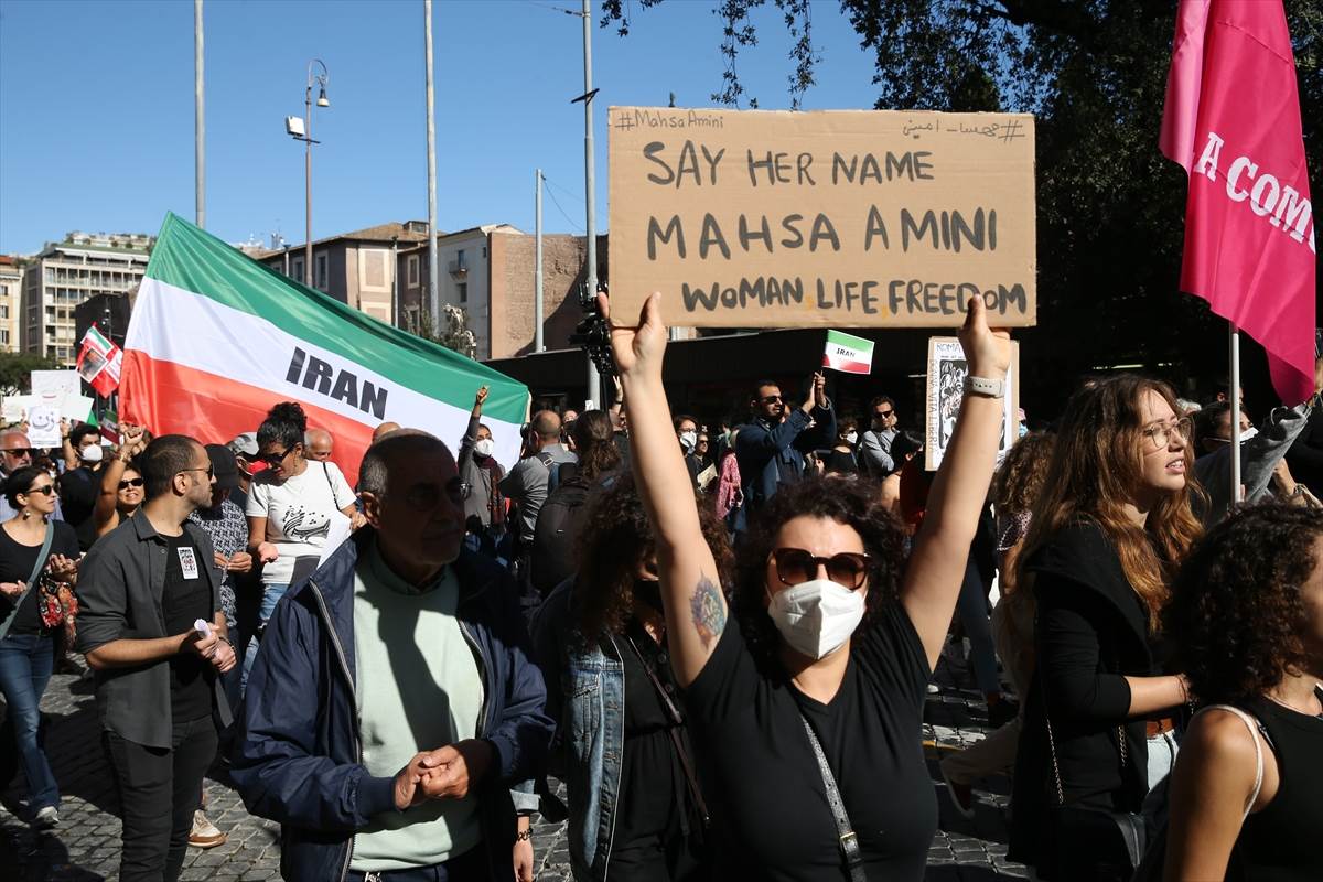  U Rimu protesti zbog smrti Iranke 