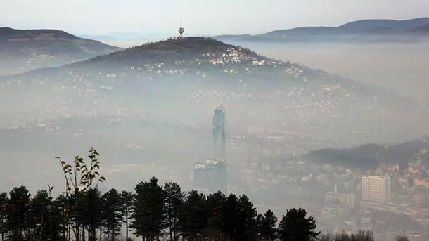  Sarajevo u pripavnosti zbog zagađenog vazduha 