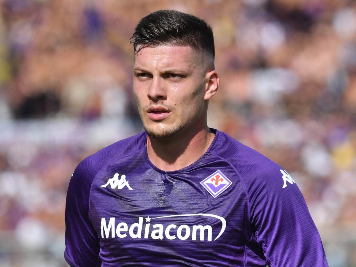  Fiorentina tjera Luku Jovića tvrde Španci 