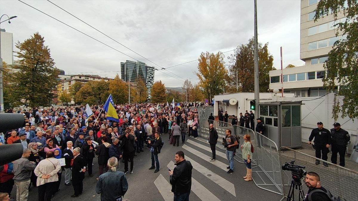  Protest ispred OHR-a u Sarajevu 