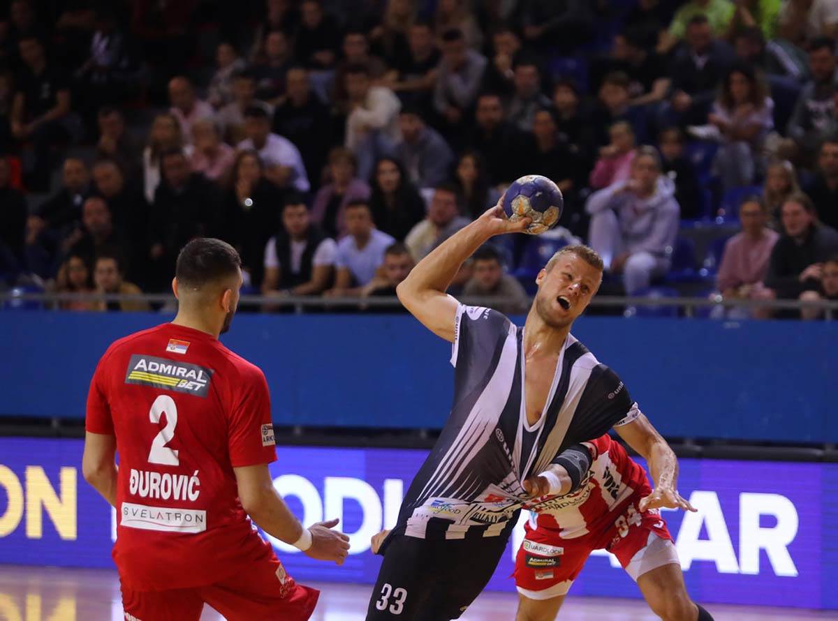  Partizan razbio Crvenu zvezdu u rukometnom derbiju 