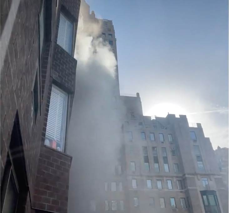 U požaru u Njujorku povrijeđeno 38 ljudi 