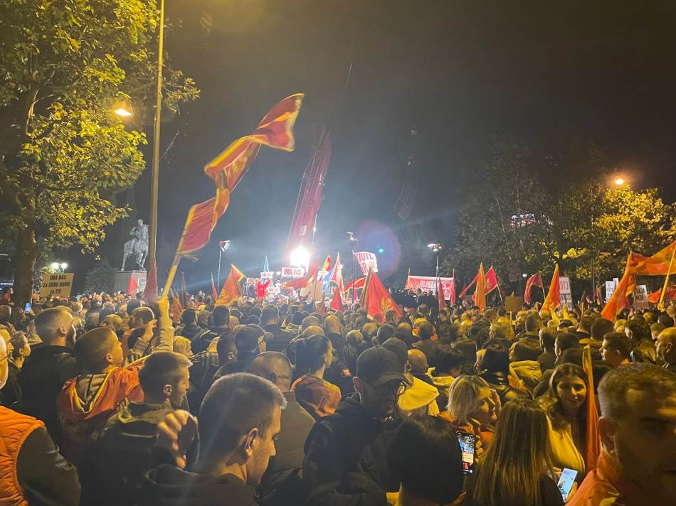  Protest protiv izmijenjenog Zakona o predsjedniku Crne Gore 