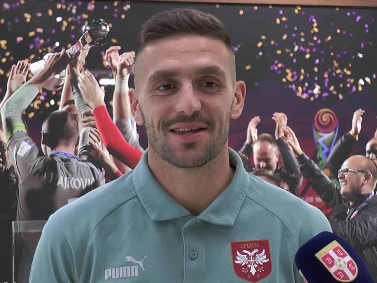  Dušan Tadić kaznio zbog frizera na okupljanje reprezentacije 