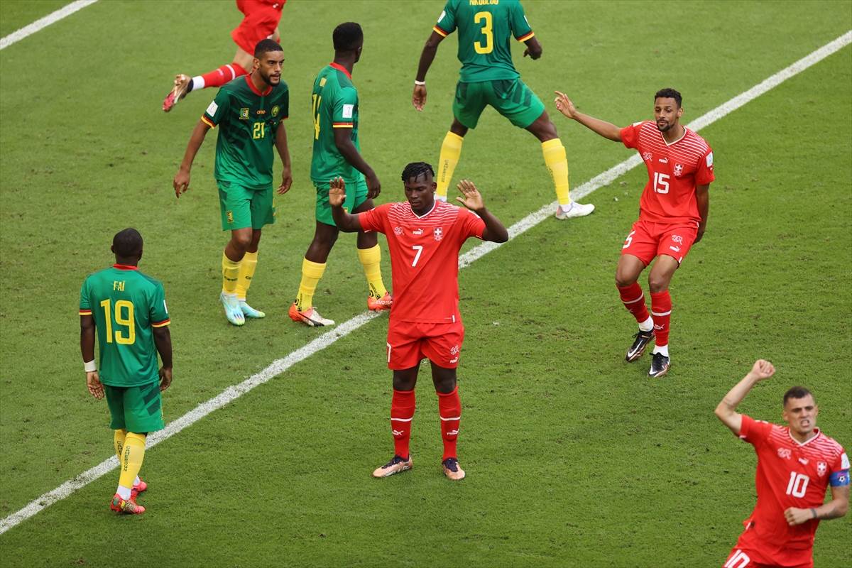  Brel Embolo Kamerunac koji je dao gol protiv Kameruna 