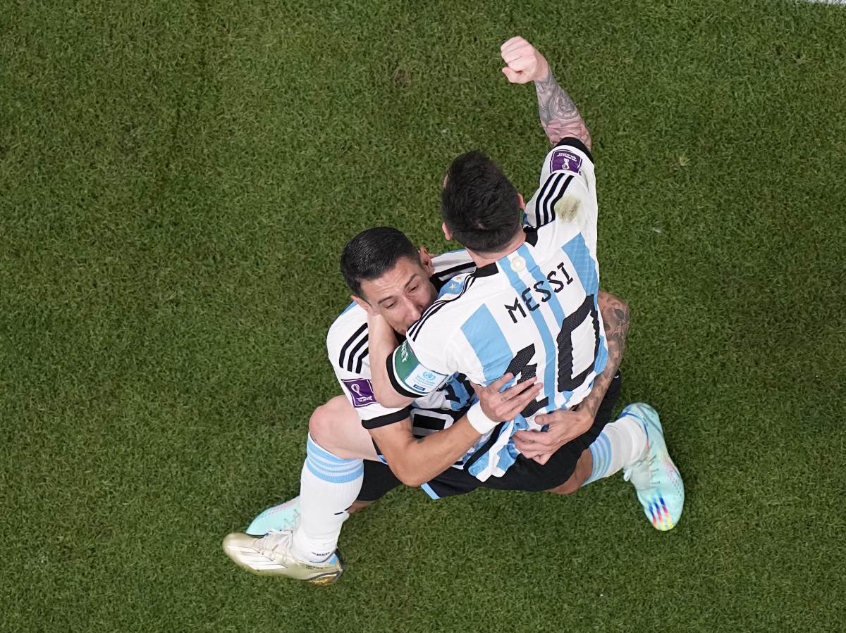  Argentina jedva preživjela na Mundijalu: Mesi je bog fudbala, a "gaučosi" imaju i novu zvijezdu! 