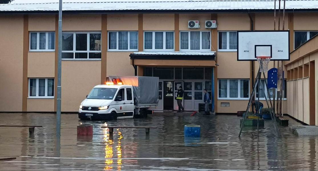  Poplava i vodostaj Sane i Une Novi Grad Kostajnica 