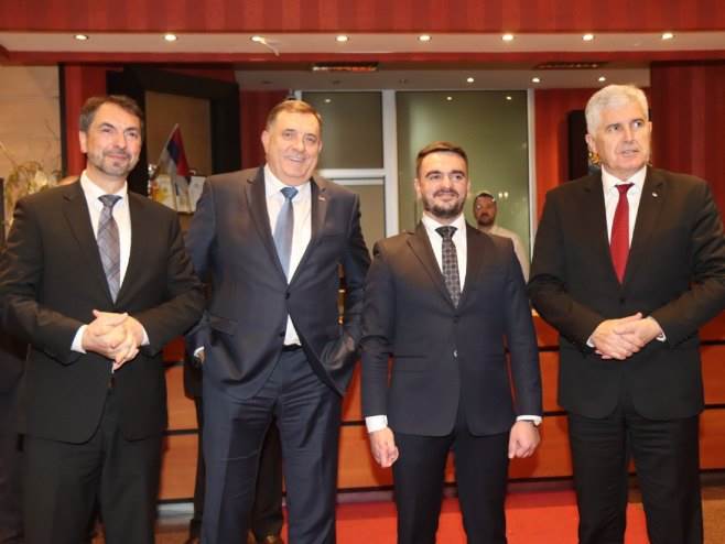 Božićni prijem potpredsjednika Davora Pranjića Božićni prijem potpredsjednika Davora Pranjića