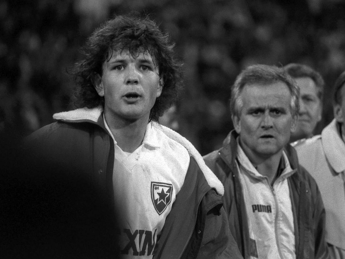 Ljupko Petrović oprošataj od Siniše Mihajlovića Ljupko Petrović oprošataj od Siniše Mihajlovića