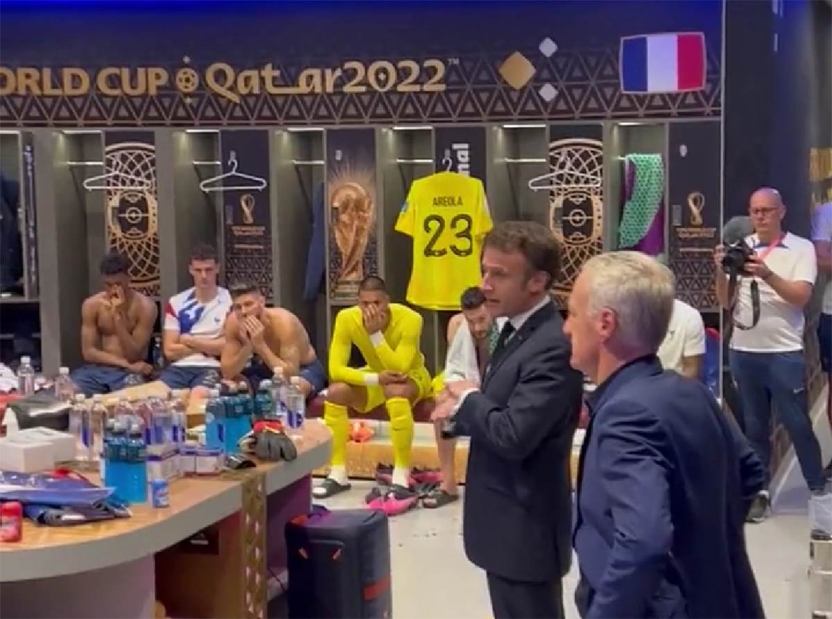  Makron govor u svlačionici Francuske nakon poraza u finalu 