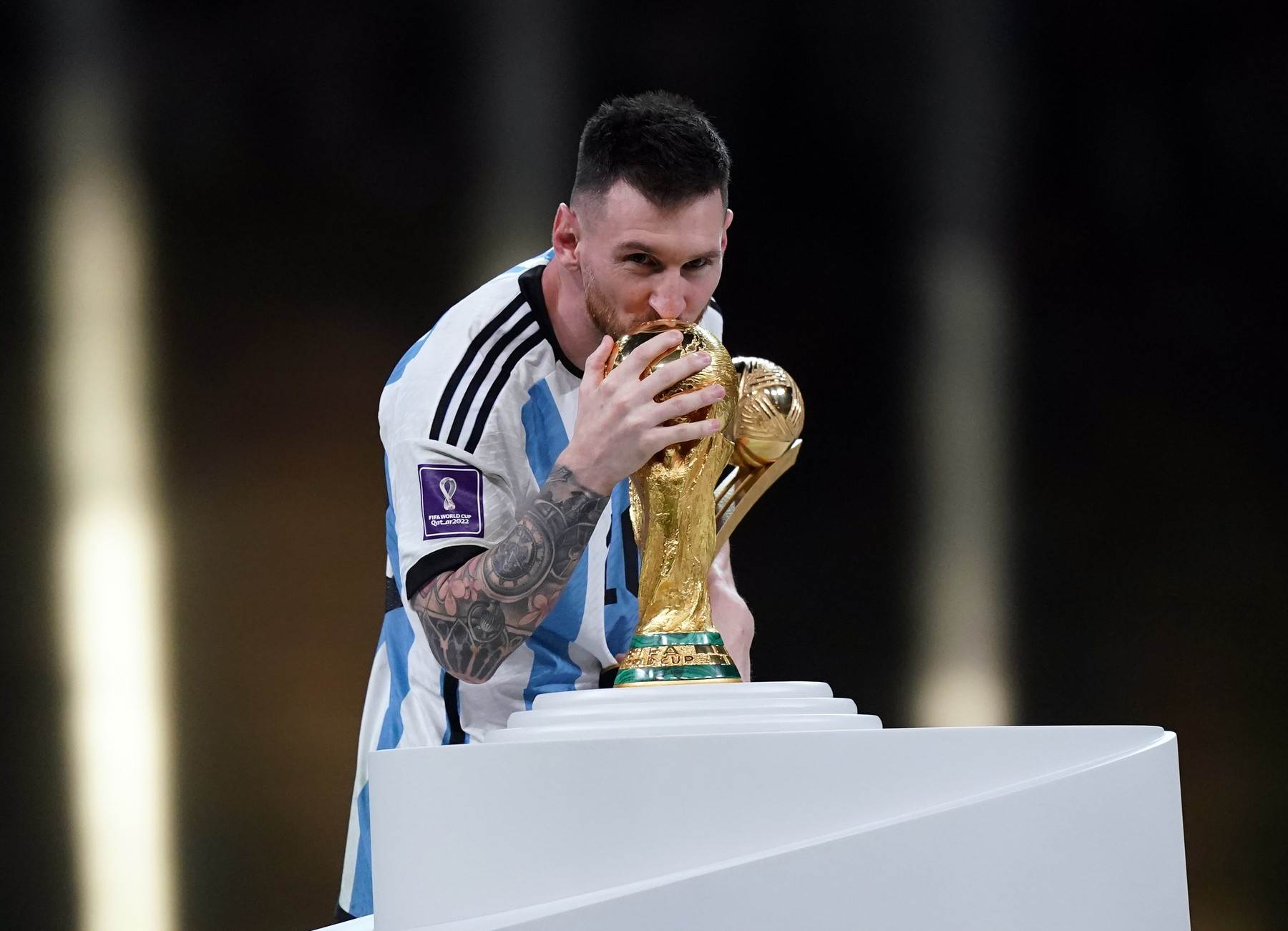  Argentina spava sa trofejom sa Svjetskog prvenstva 
