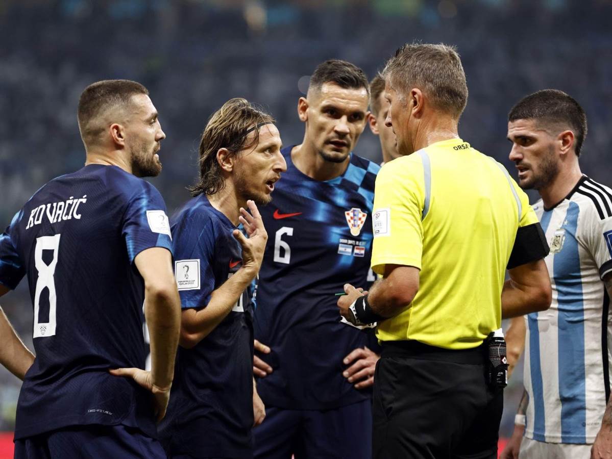  Dejan Lovren - FIFA ne da Hrvatskoj da osvoji Svjetsko prvenstvo 